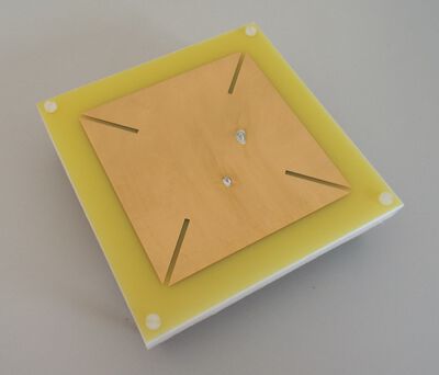 Miniaturisierte, zirkular polarisierte UHF-Antenne für RFID-Reader